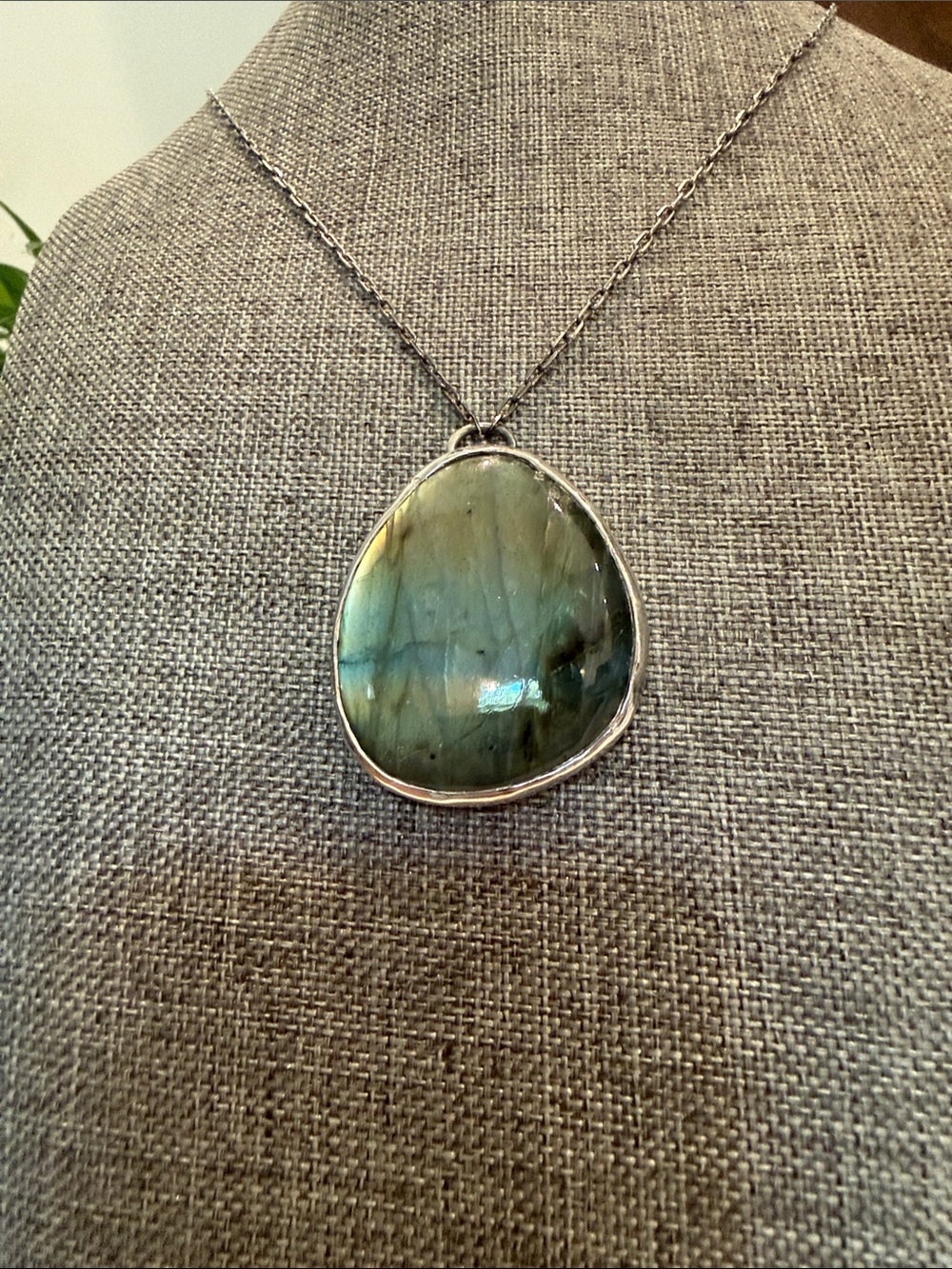 Labradorite Teardrop Pendant Necklace - Silver - Picture 11 of 11
